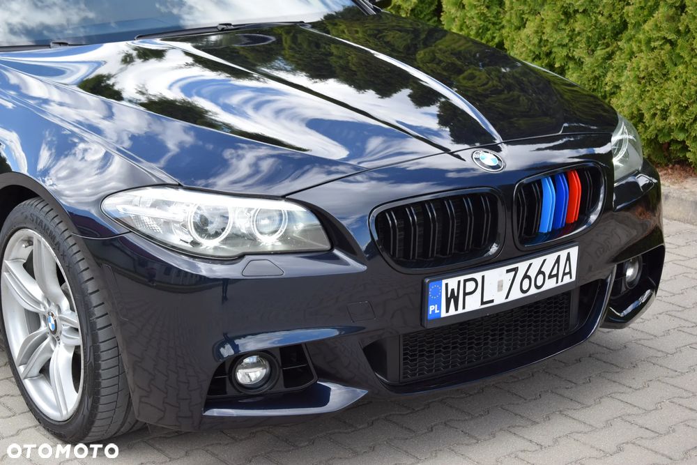 BMW Seria 5 535i Sport-Aut - 12