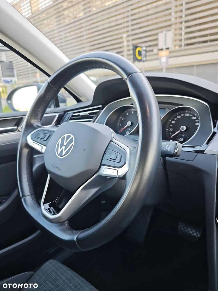 Volkswagen Passat 1.5 TSI EVO Business DSG - 18