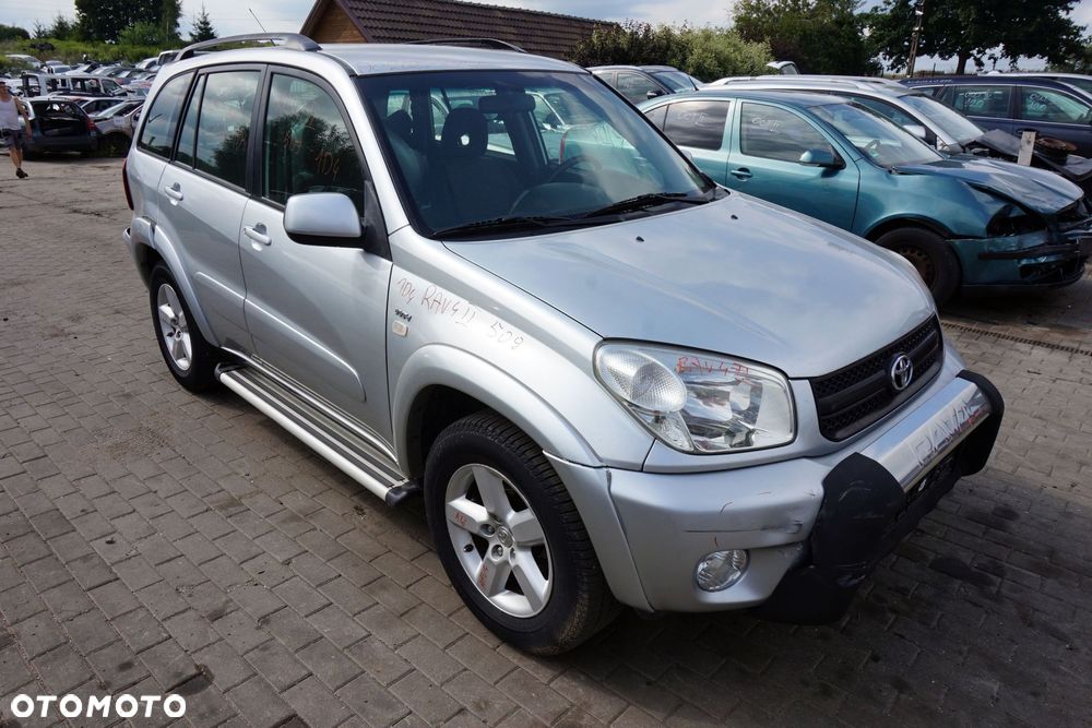 TOYOTA RAV4 II LIFT 5D 2005 1D4 2.0 16V 1AZ-FE 150KM E352F SREBRNY na części - 7