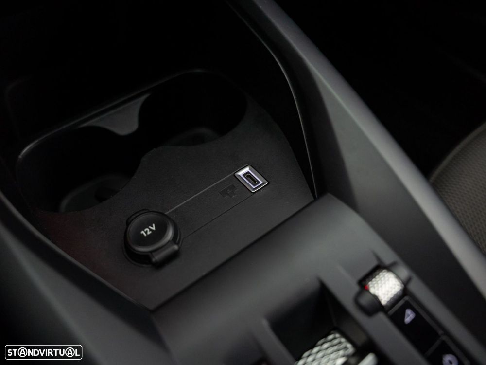 DS DS4 1.5 BlueHDi Bastille + EAT8 - 25