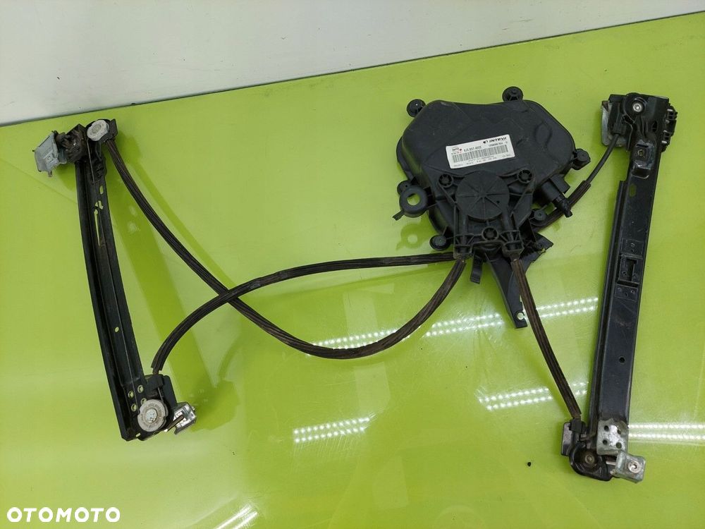 Podnośnik szyby przód prawy Seat Ibiza IV 3D 2009-2017 6J3837402E ORYGINAŁ - 1
