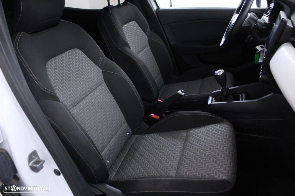 Renault Clio 1.0 TCe Evolution - 14