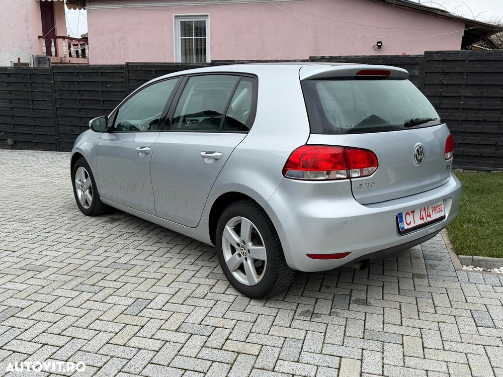 Volkswagen Golf - 3