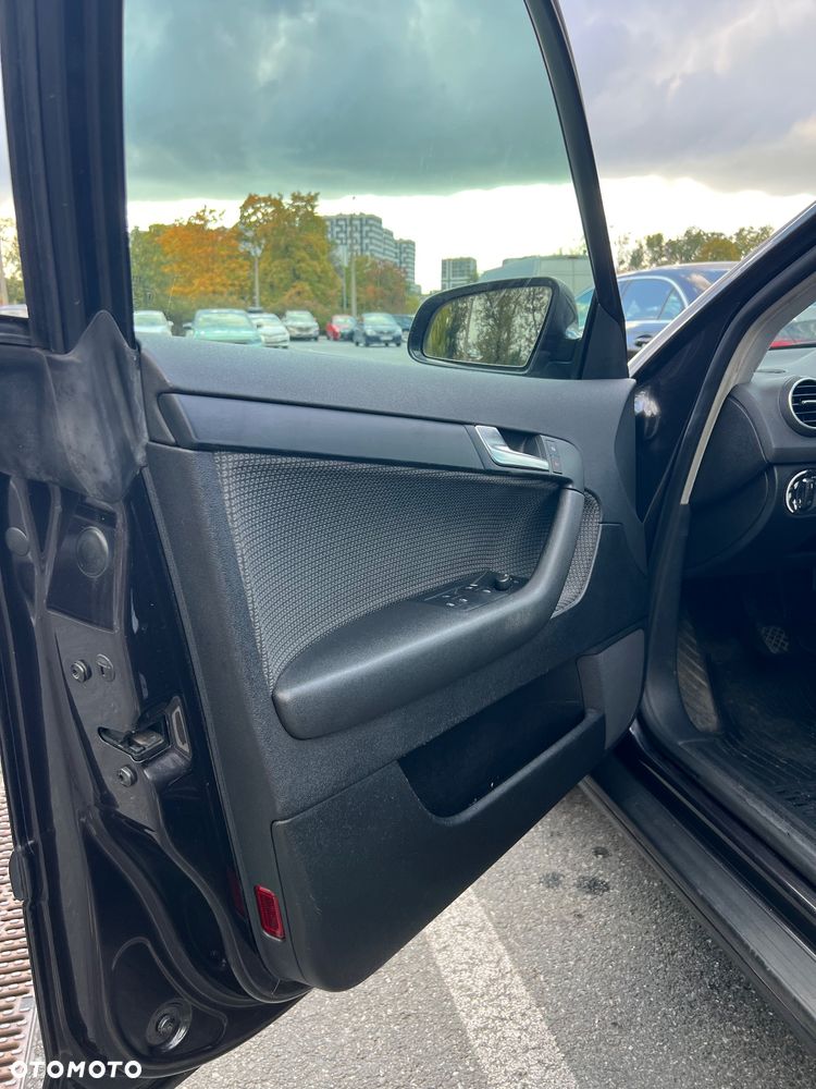 Audi A3 Sportback 1.9 TDI Ambition - 11