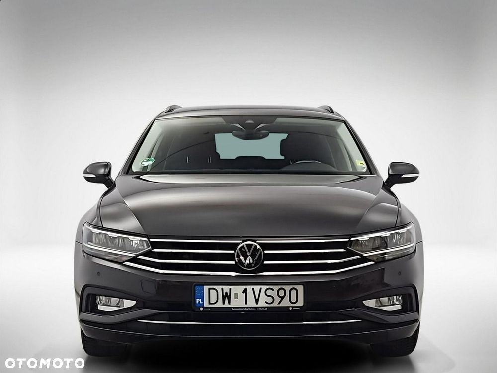 Volkswagen Passat Variant 1.5 TSI EVO Business DSG - 8