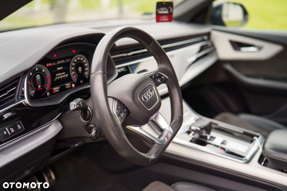 Audi Q8 50 TDI mHEV Quattro Black Edition Tiptronic - 13
