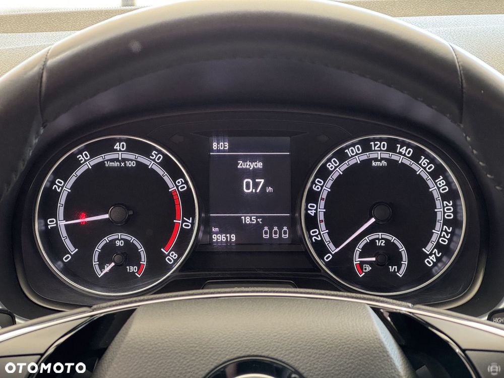 Skoda Fabia - 16