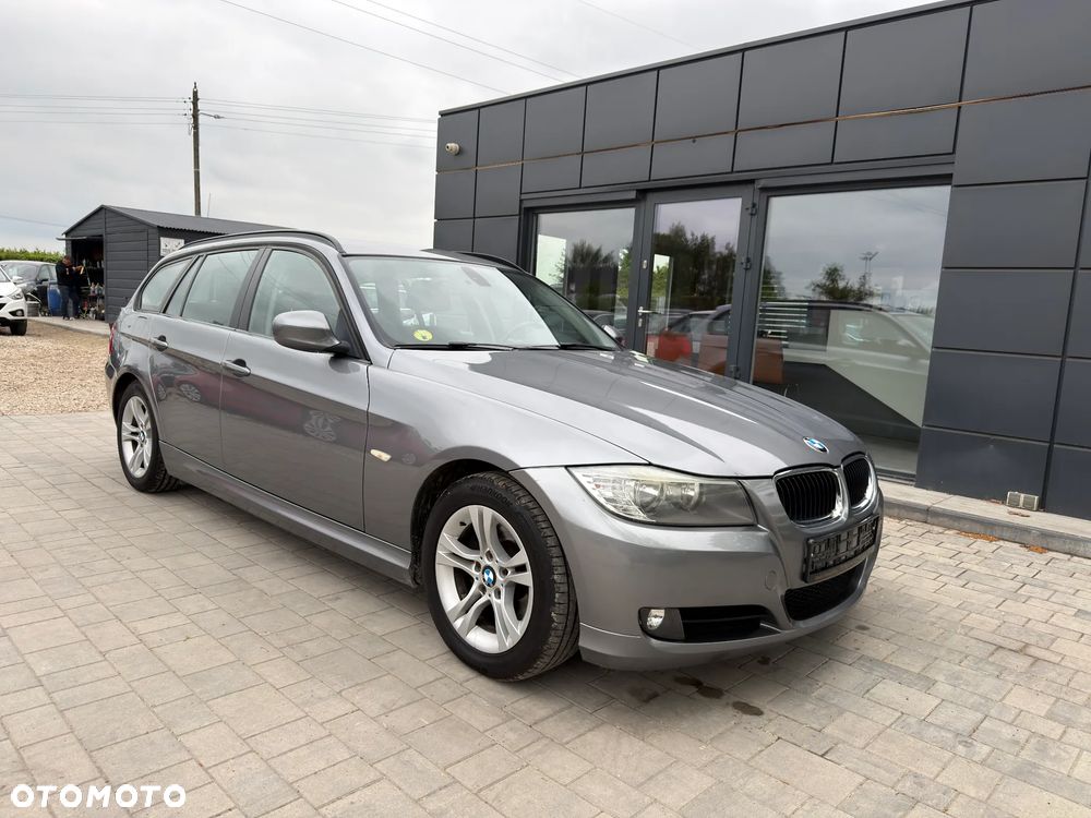 BMW Seria 3 318d - 5