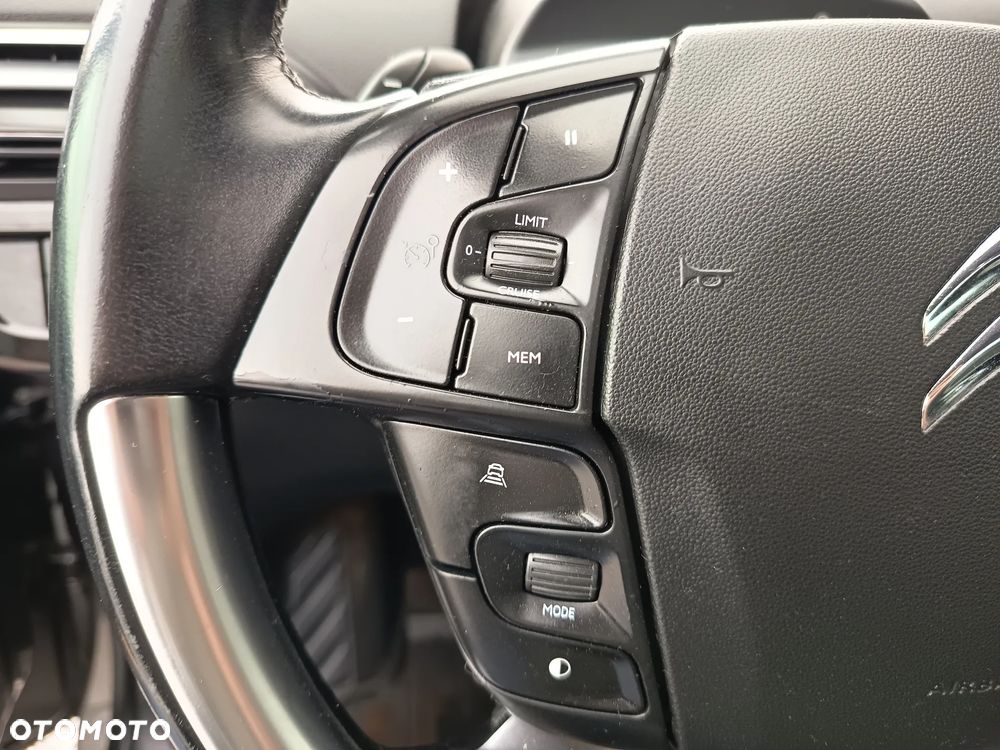 Citroën C4 Grand Picasso BlueHDi 150 EAT6 SHINE - 27