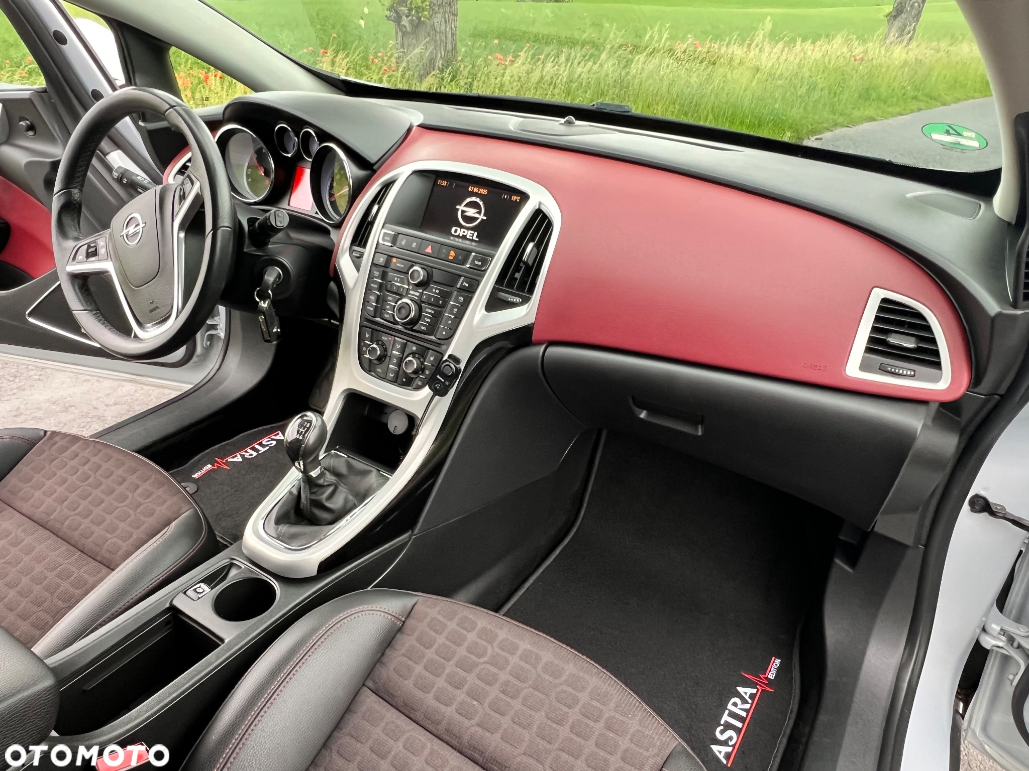 Opel Astra GTC 2.0 CDTI ecoFLEX Start/Stop Edition - 17