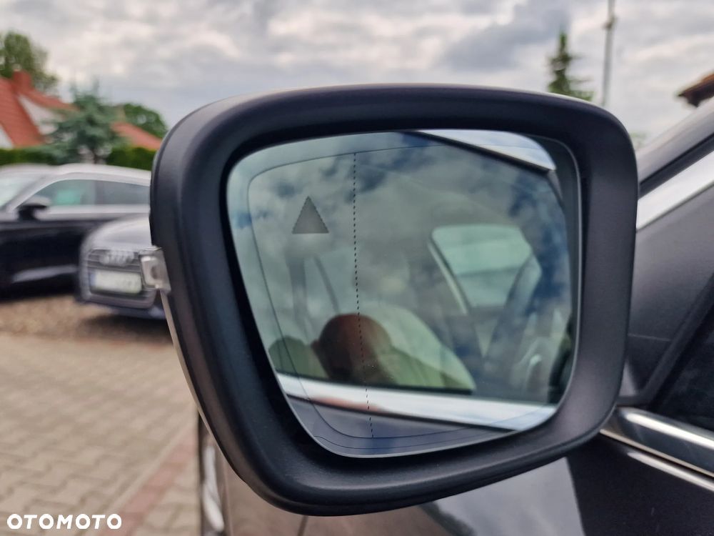 BMW Seria 5 520i mHEV Luxury Line sport - 14