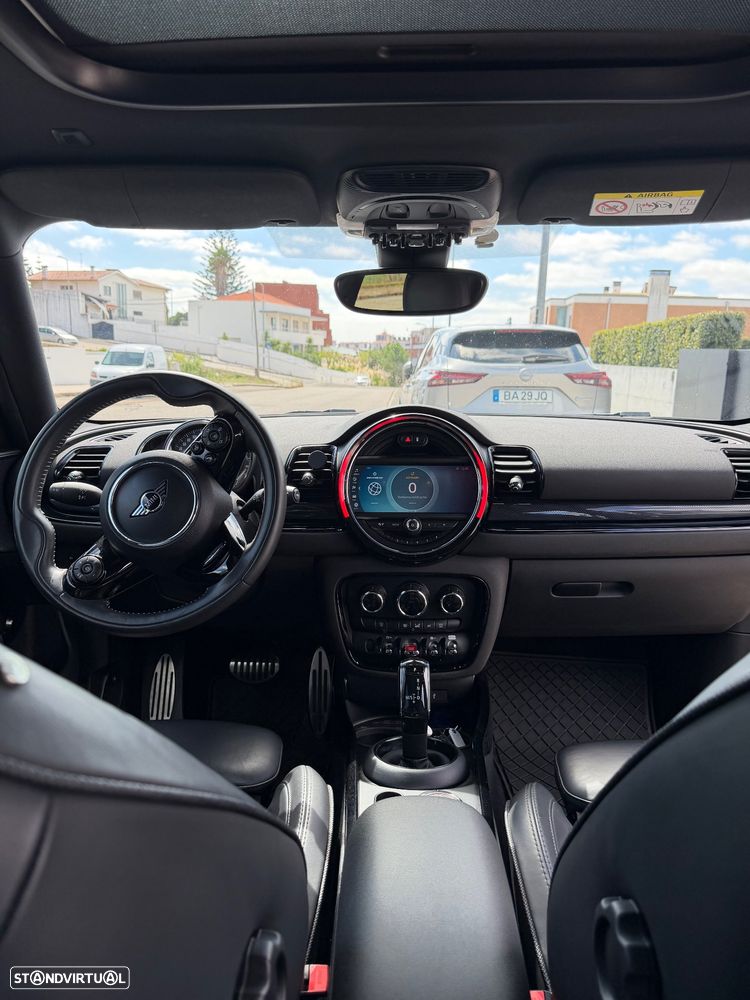 MINI Clubman - 18