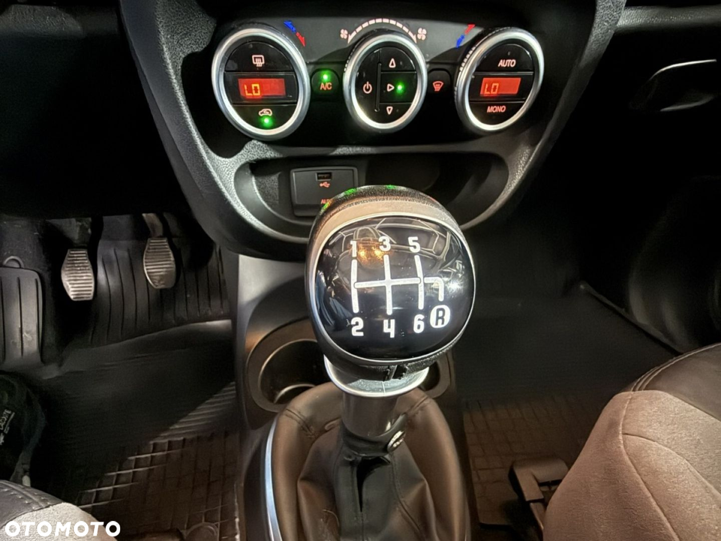 Fiat 500L - 13