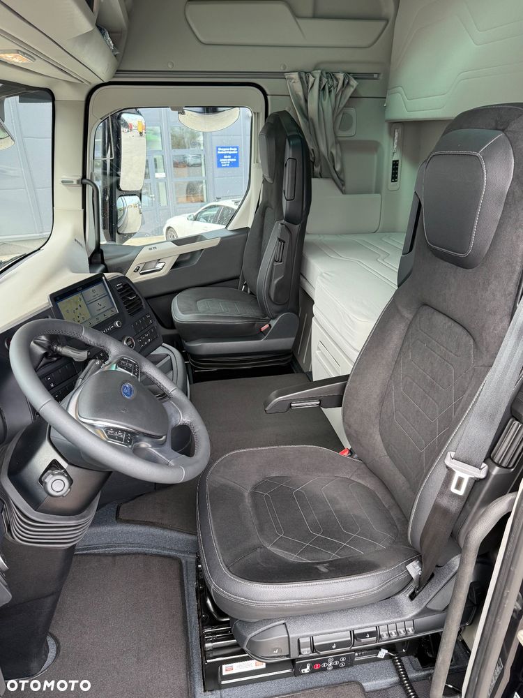 Ford F-MAX 16 biegów Navi Skóry Kamera Radary - 6