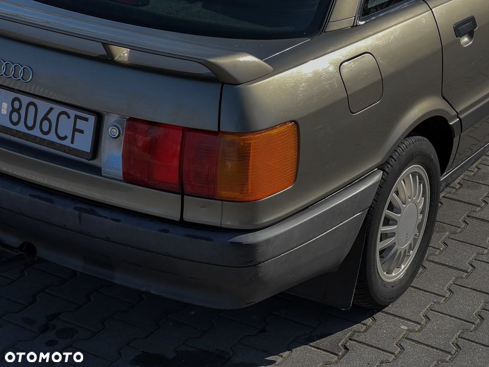 Audi 80 1.6 - 12