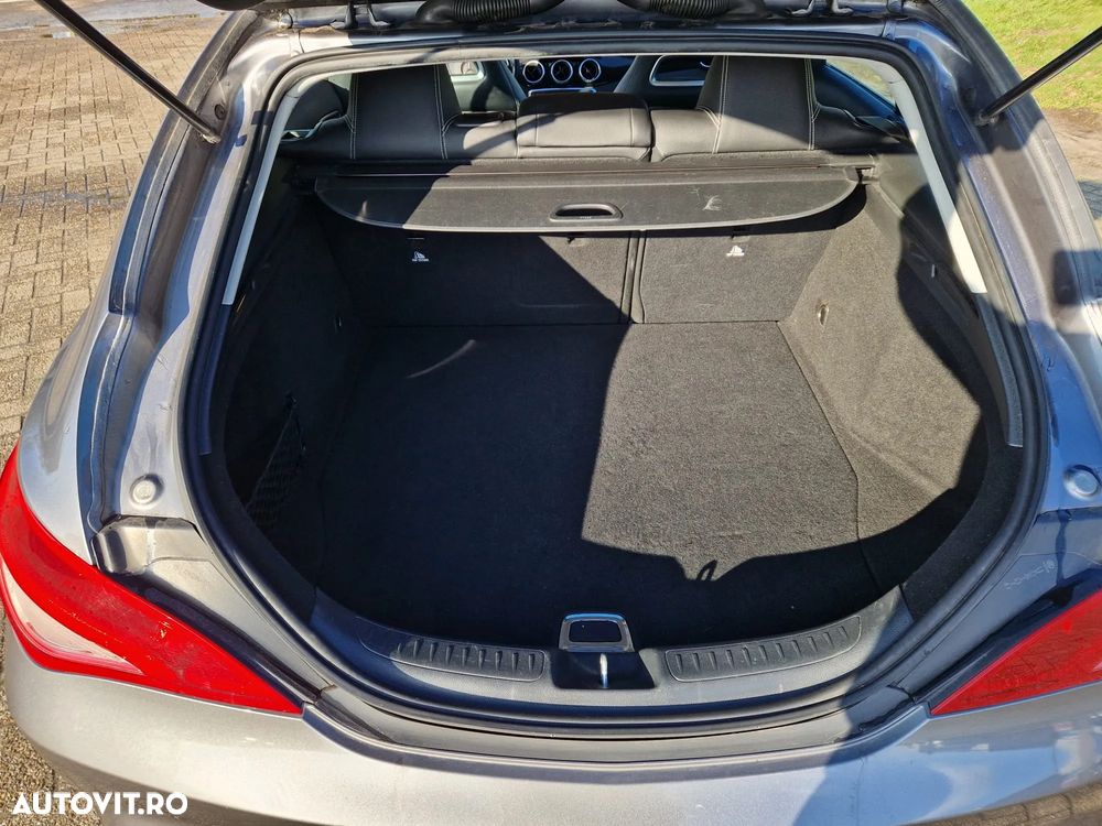 Mercedes-Benz CLA Shooting Brake 180 d BlueEFFICIENCY Edition - 4