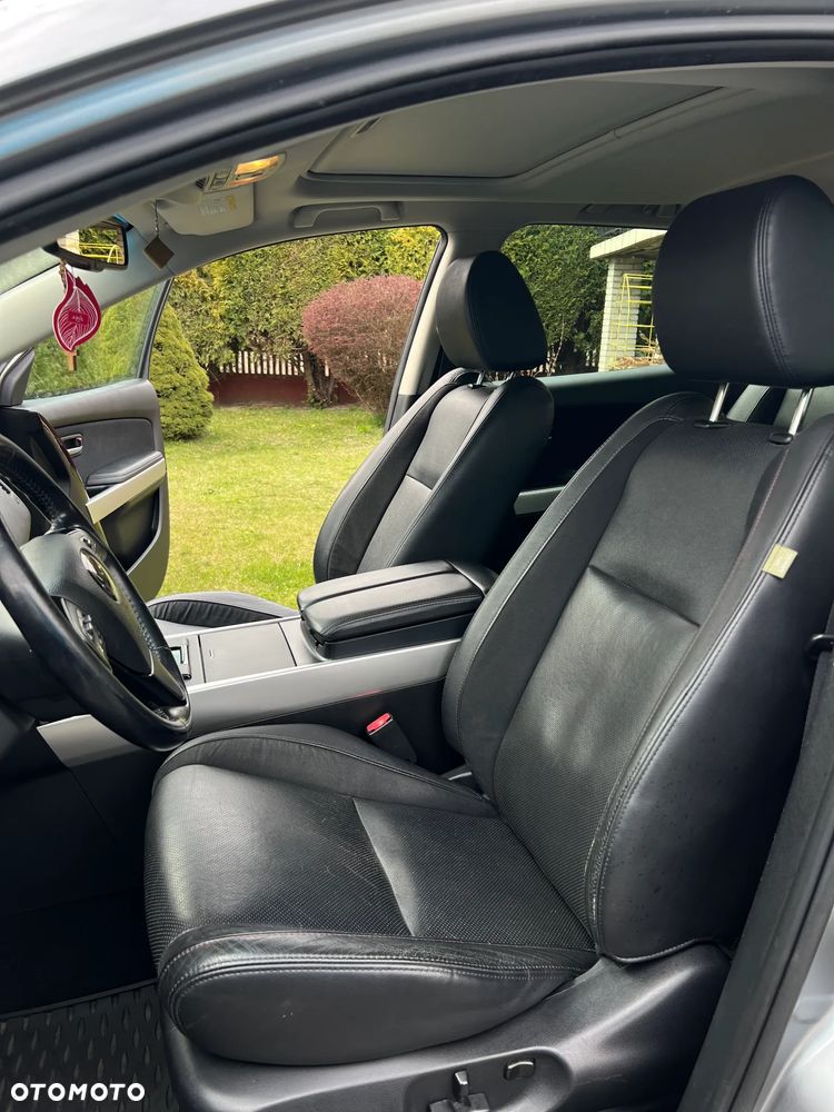 Mazda CX-9 - 11