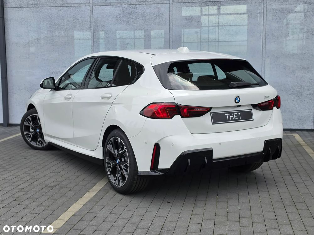 BMW Seria 1 120 mHEV - 4