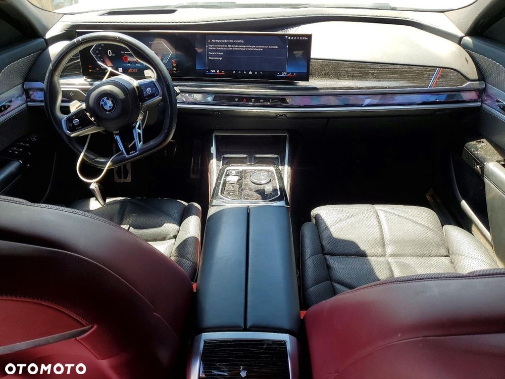 BMW Seria 7 740i - 9