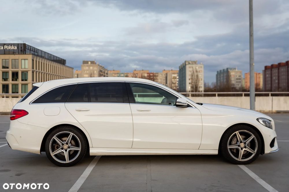 Mercedes-Benz Klasa C 200 4-Matic 9G-TRONIC - 5
