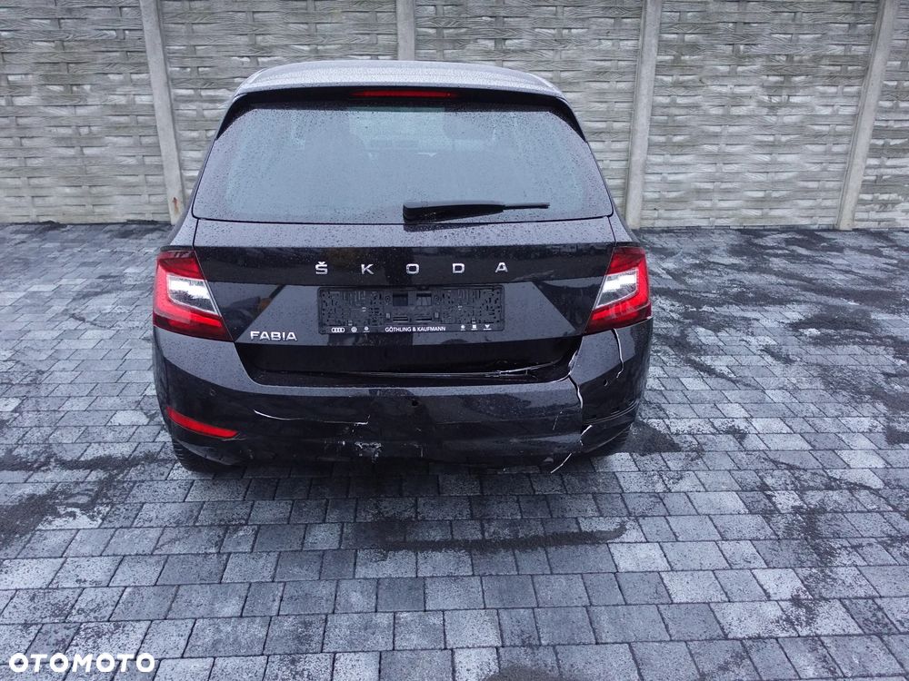 Skoda Fabia 1.0 TSI DSG Clever - 9