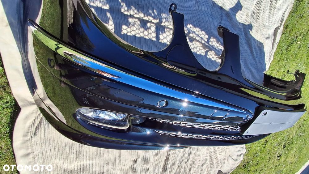 Mercedes W211 Avantgarde zdrzak przedni  lak 185 - 5