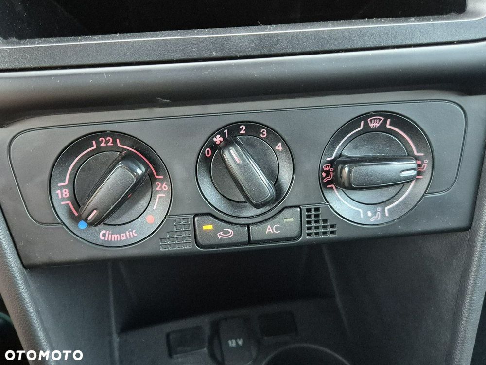 Volkswagen Polo - 15