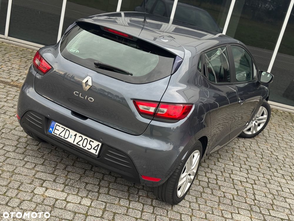 Renault Clio - 27
