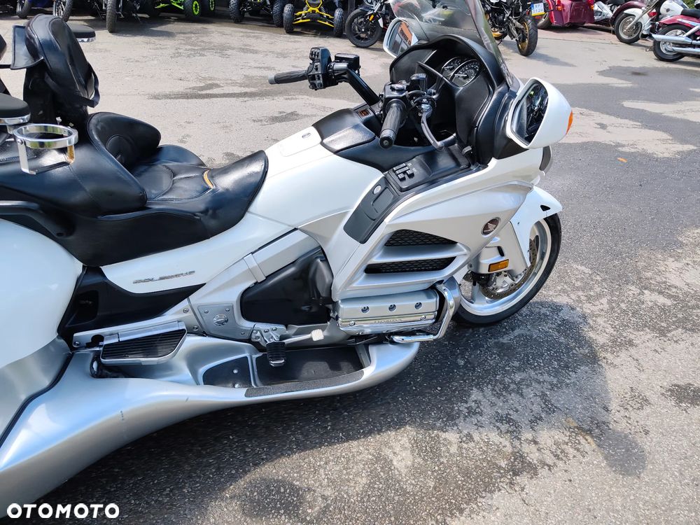 Honda GL - 15