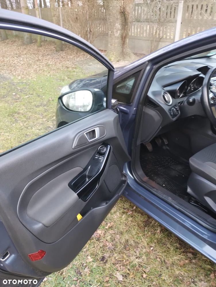 Ford Fiesta 1.0 EcoBoost Titanium - 10