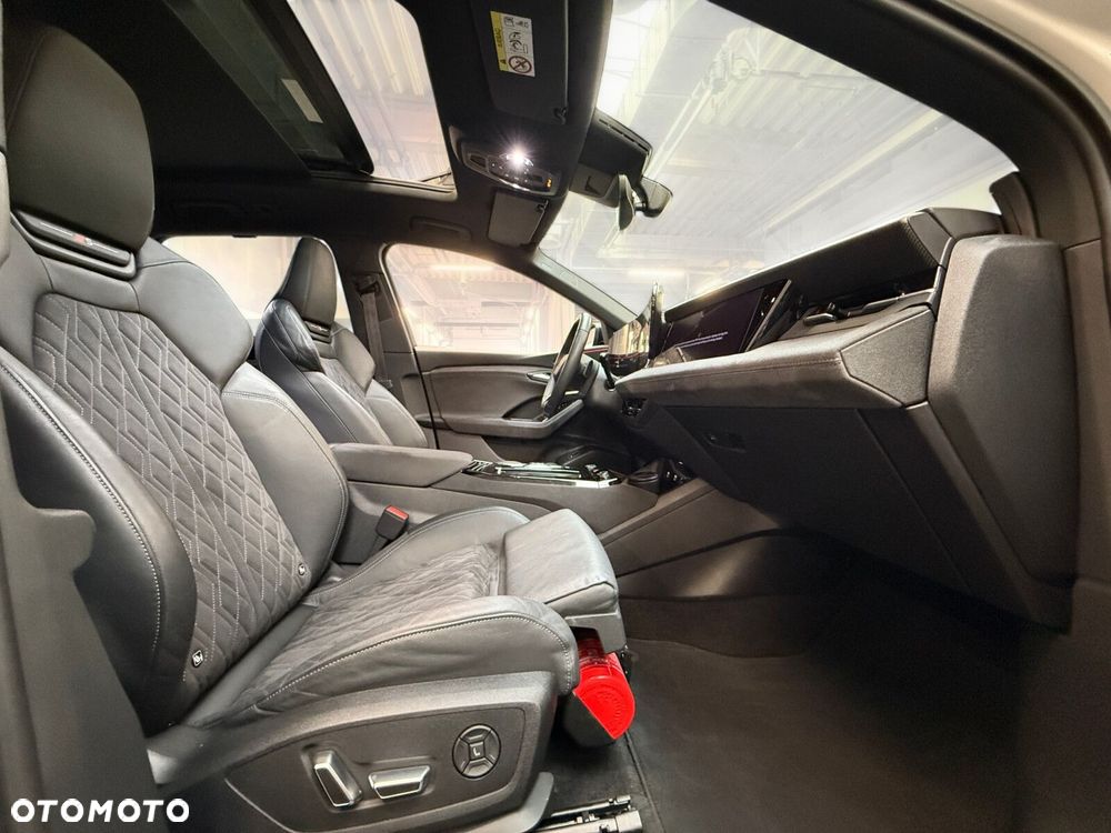 Audi Q6 e-tron - 23