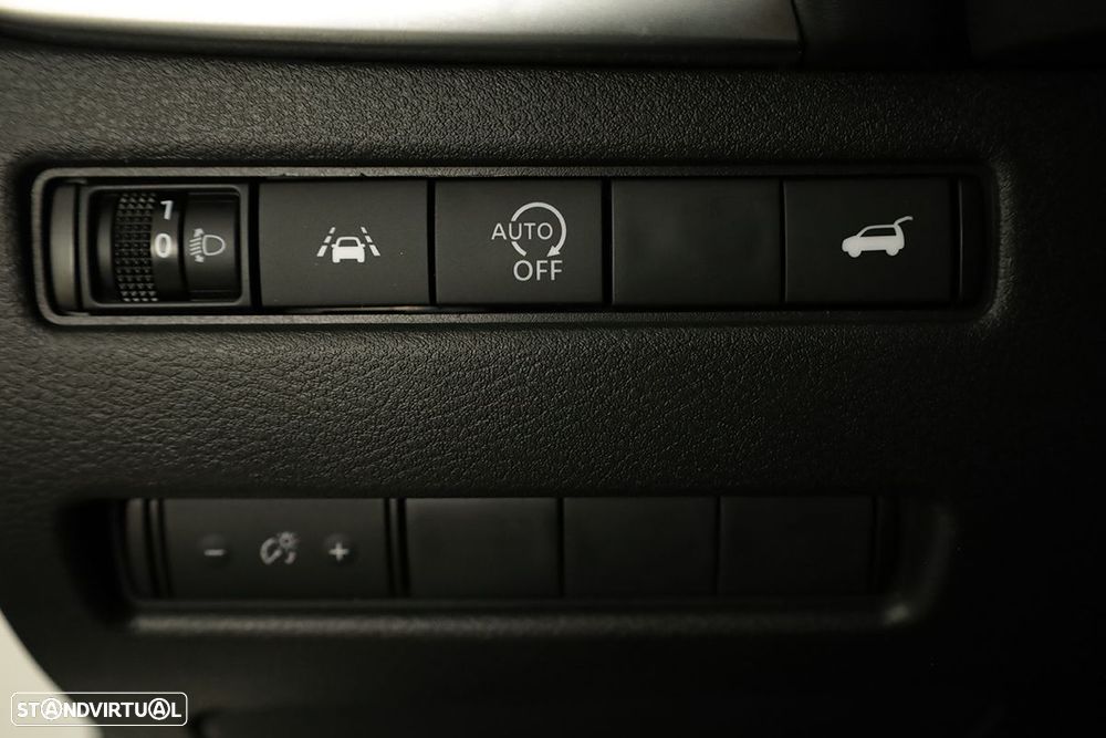 Nissan Qashqai 1.3 DIG-T Tekna Xtronic - 18