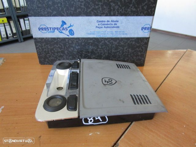 Luz De Teto Plafonier 913747901 BMW E87 2007 BMW SERIE 1 (E81) 2007 120D 177CV 3P CINZA ESCURO - 1
