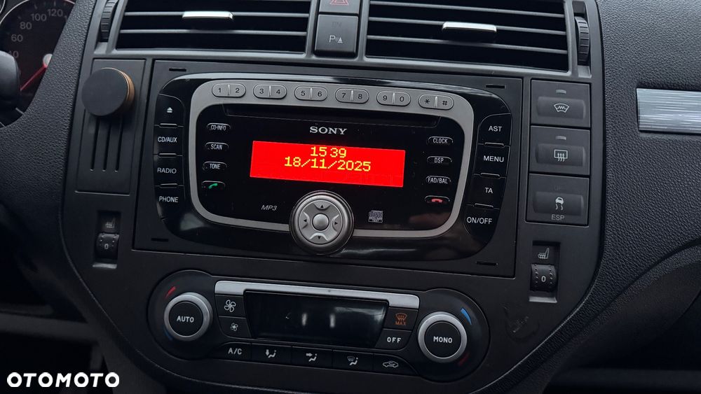 Ford C-MAX 1.8 Ambiente - 21