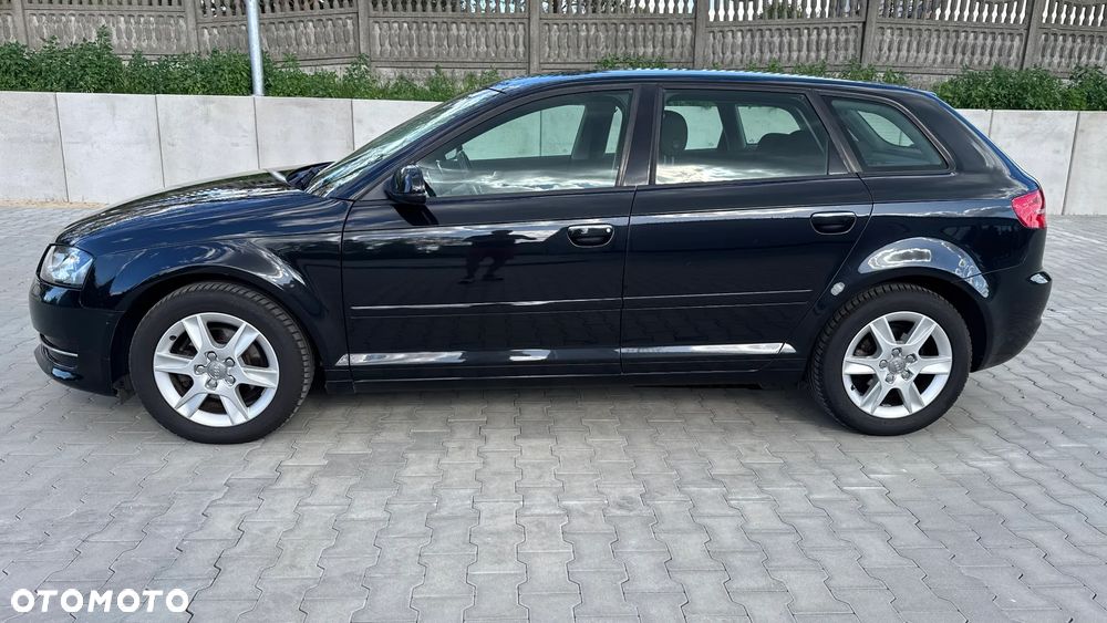 Audi A3 Sportback 1.2 TFSI Attraction - 3