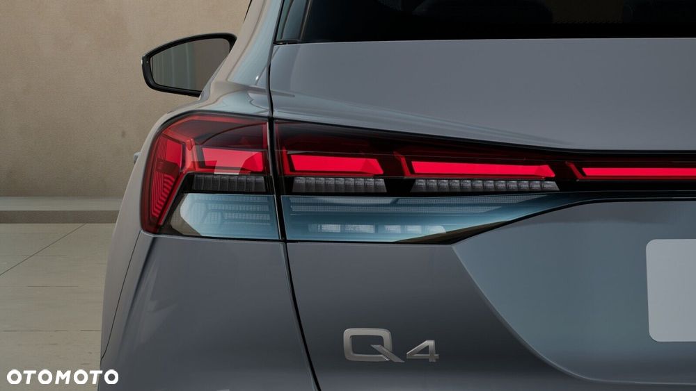 Audi Q4 e-tron - 6