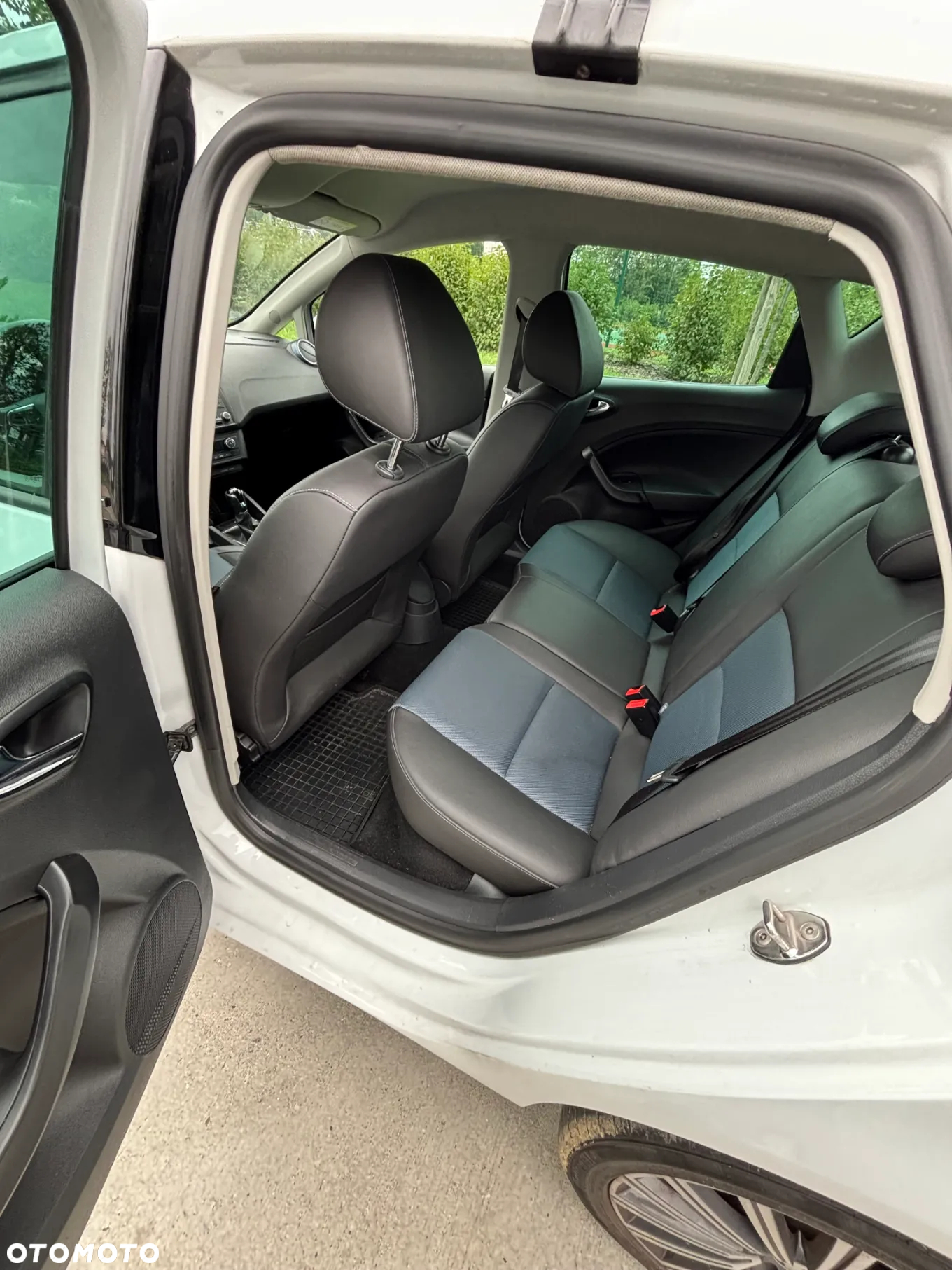 Seat Ibiza 1.2 TSI FR - 11