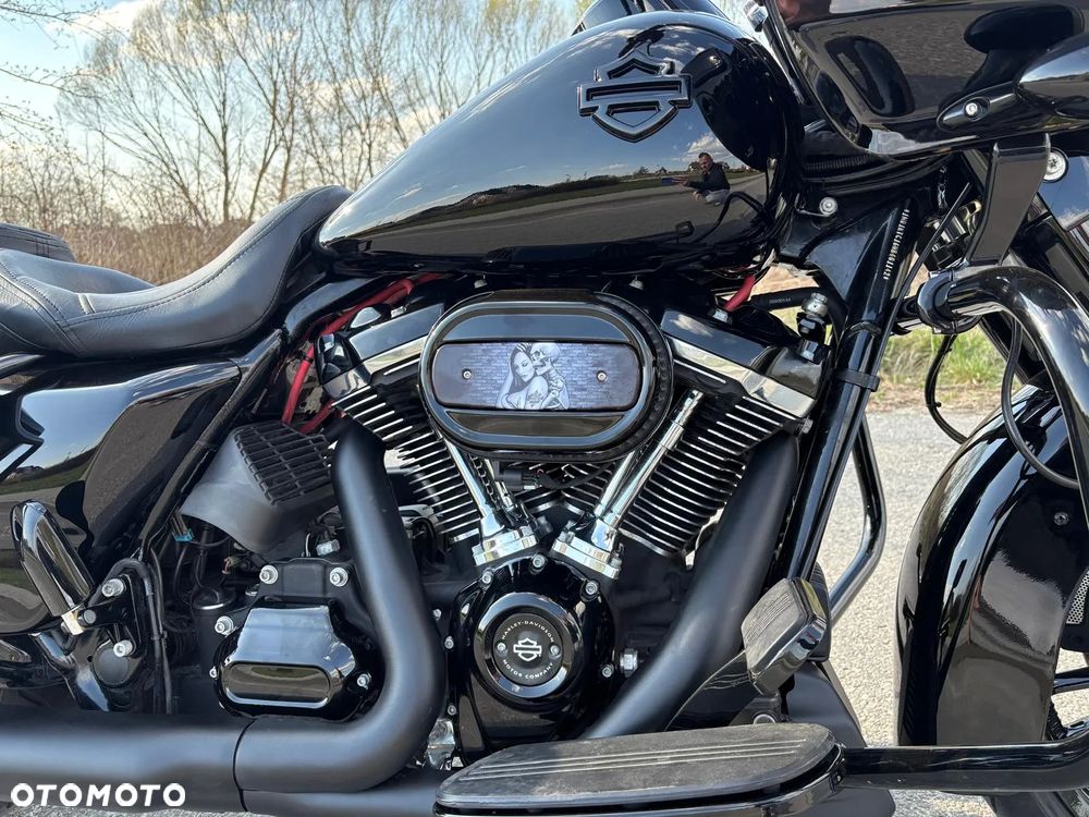 Harley-Davidson Touring Road Glide - 8