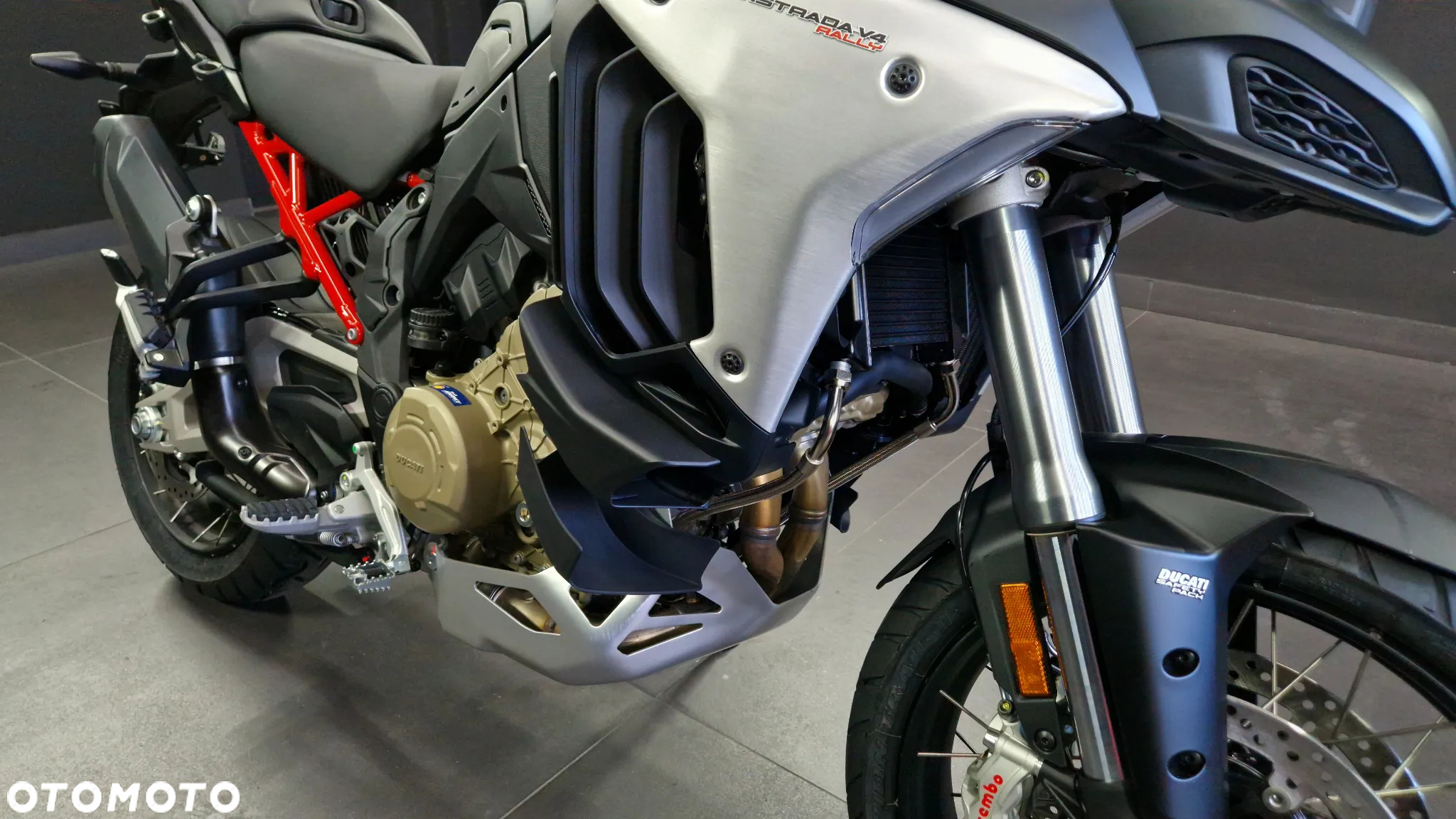 Ducati Multistrada - 9