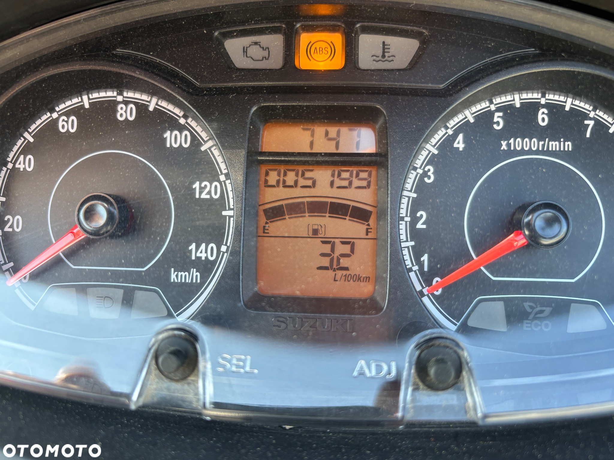 Suzuki Burgman - 6