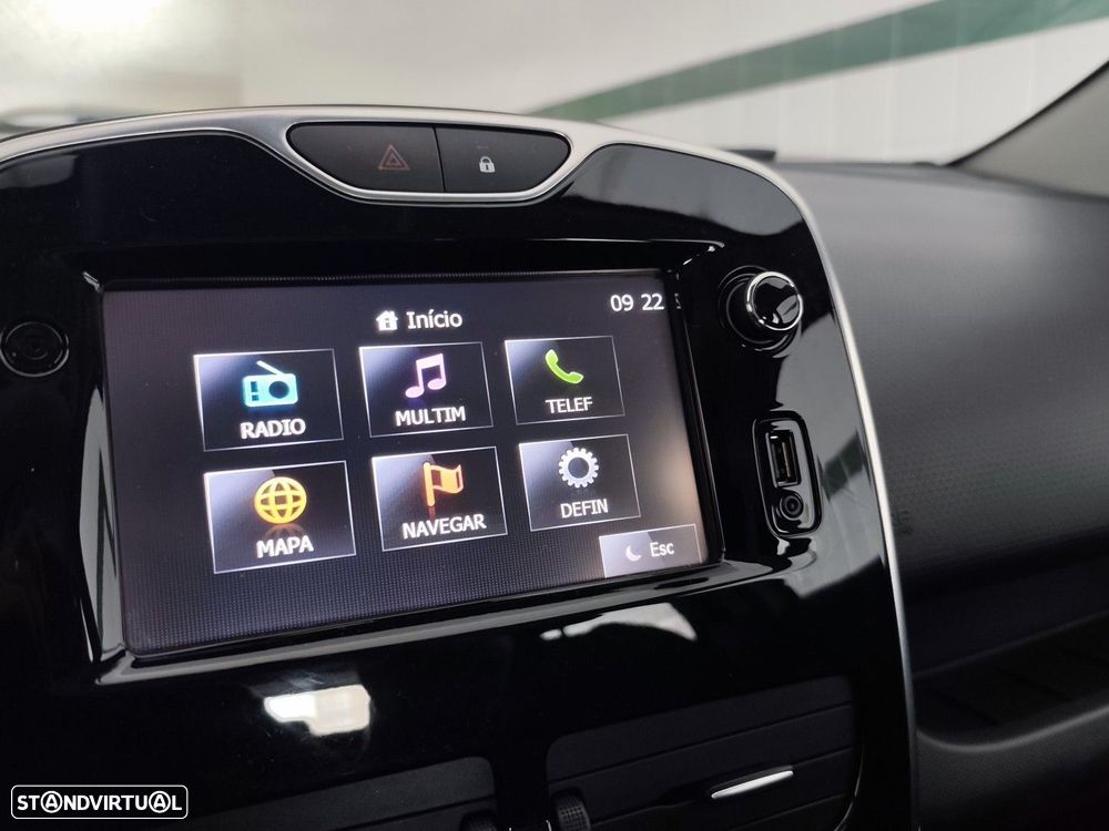 Renault Clio Sport Tourer 0.9 TCe Limited - 21