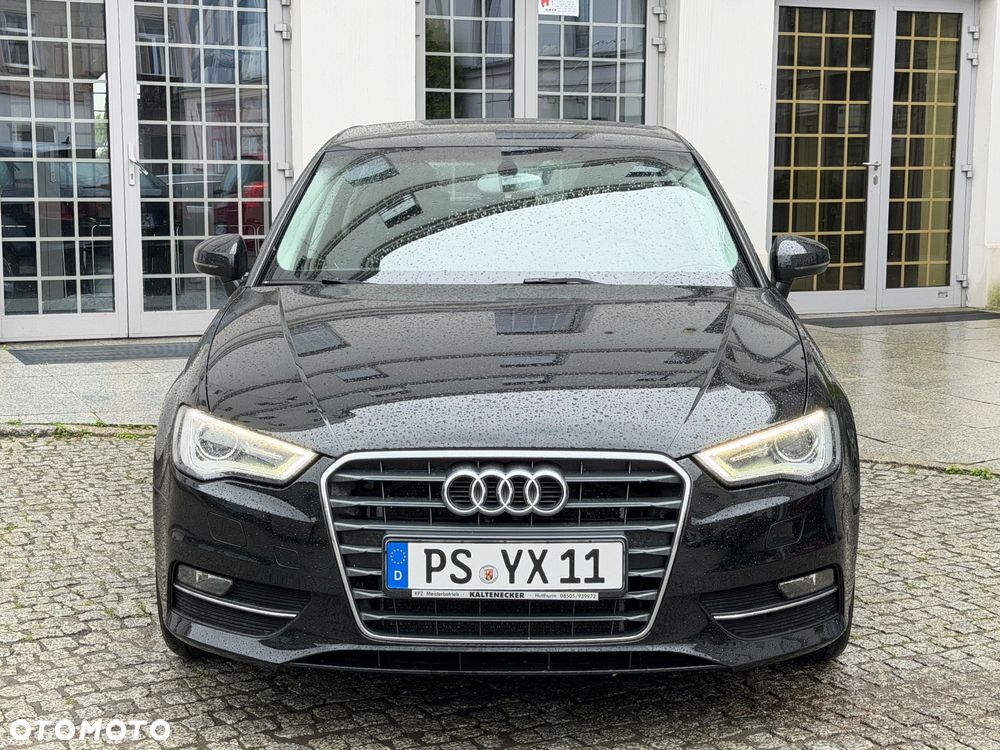 Audi A3 Sportback - 3