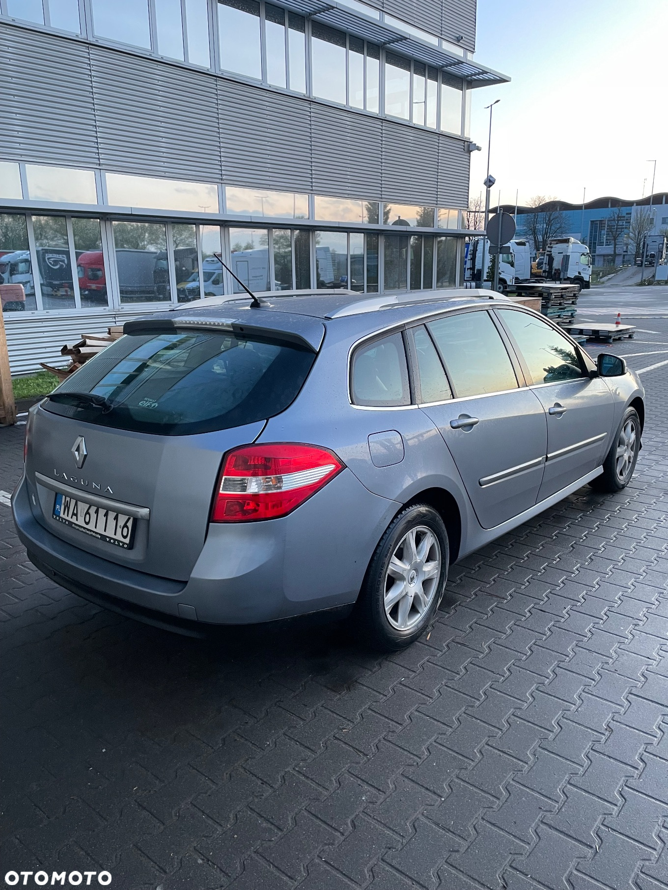 Renault Laguna - 8