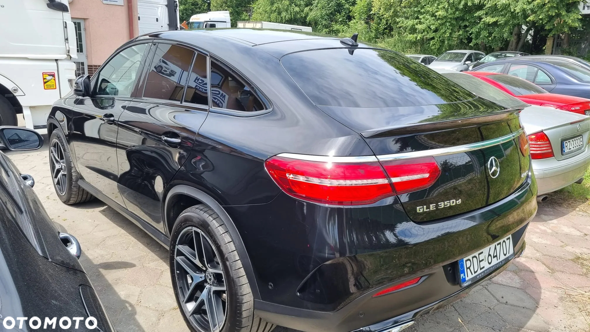 Mercedes-Benz GLE 350 d 4-Matic - 3