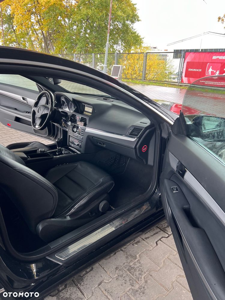 Mercedes-Benz Klasa E 250 CDI BlueEff - 13