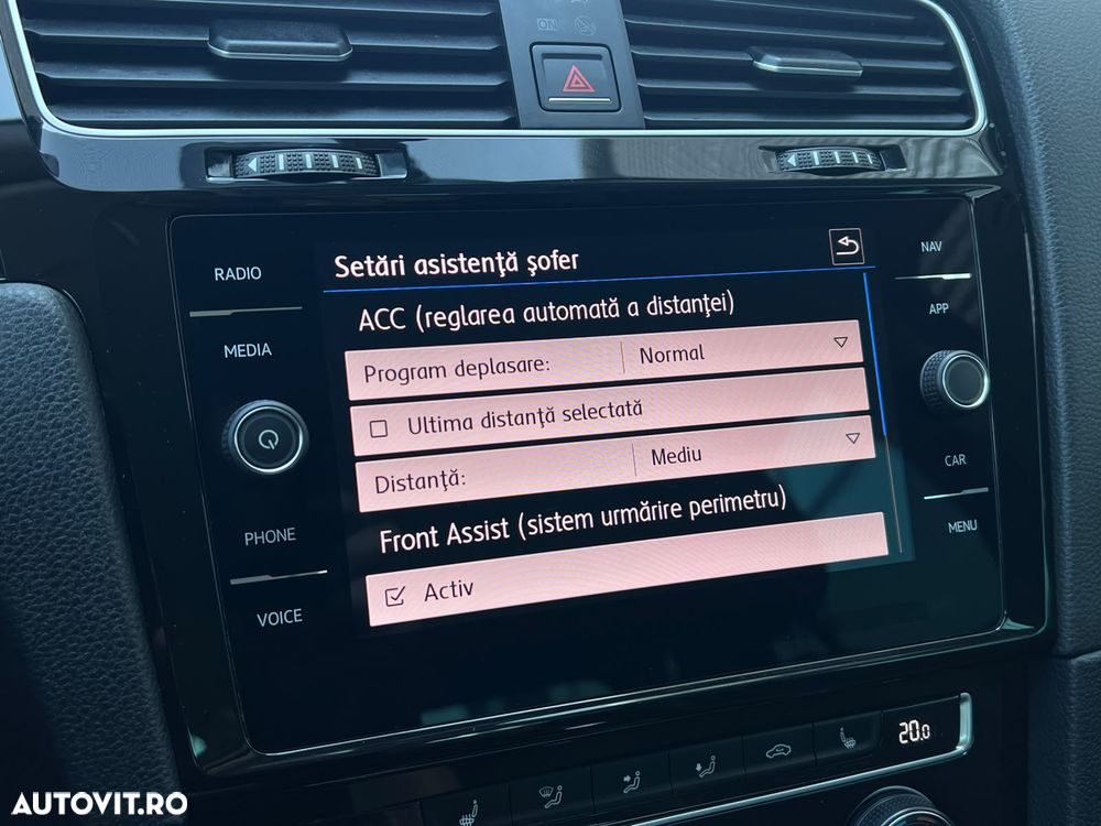 Volkswagen Golf 1.5 eTSI OPF DSG R-Line - 29