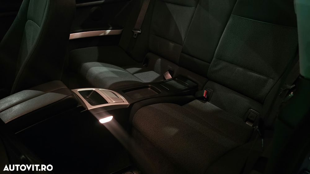 BMW Seria 3 325i - 7