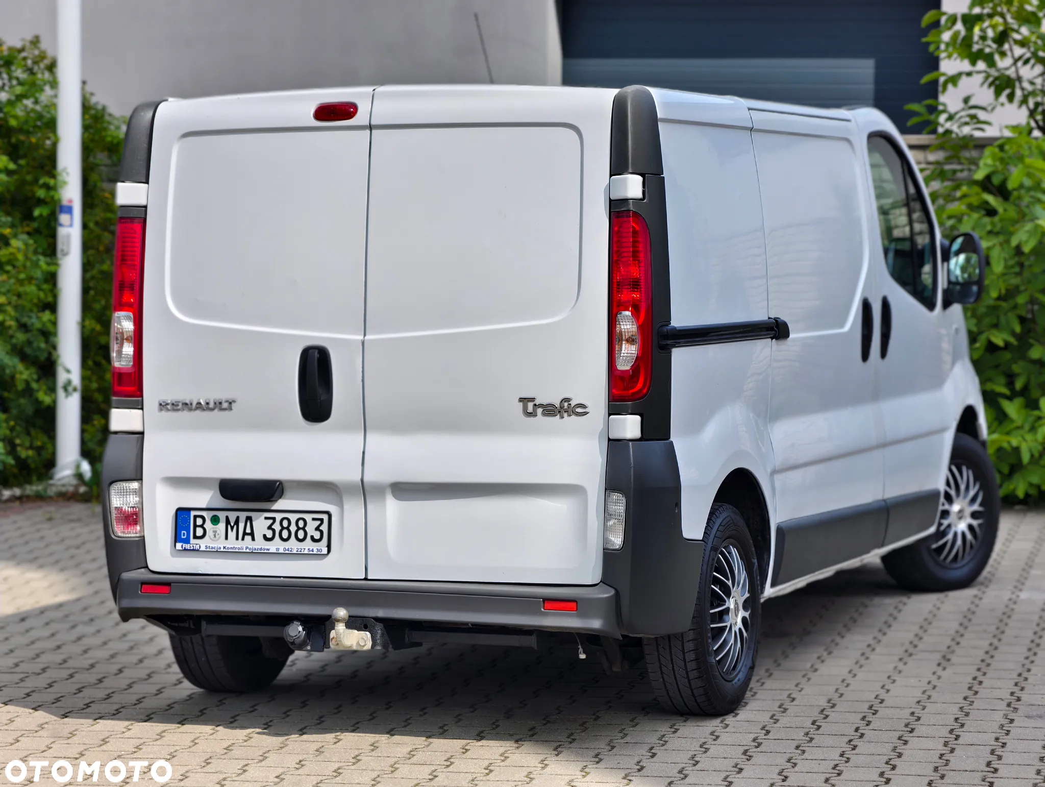 Renault Trafic - 22
