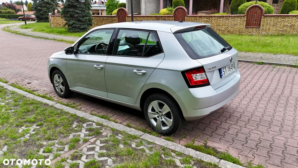 Skoda Fabia 1.0 Active - 4