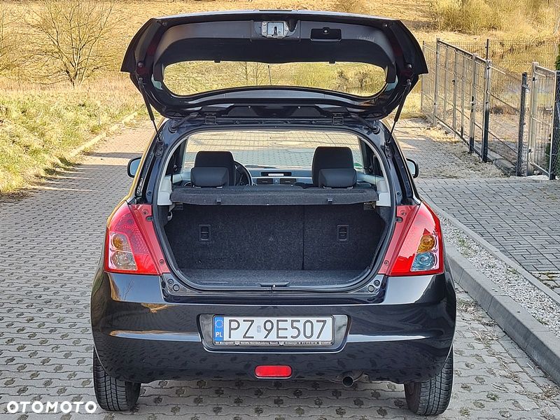 Suzuki Swift 1.3 Comfort - 34